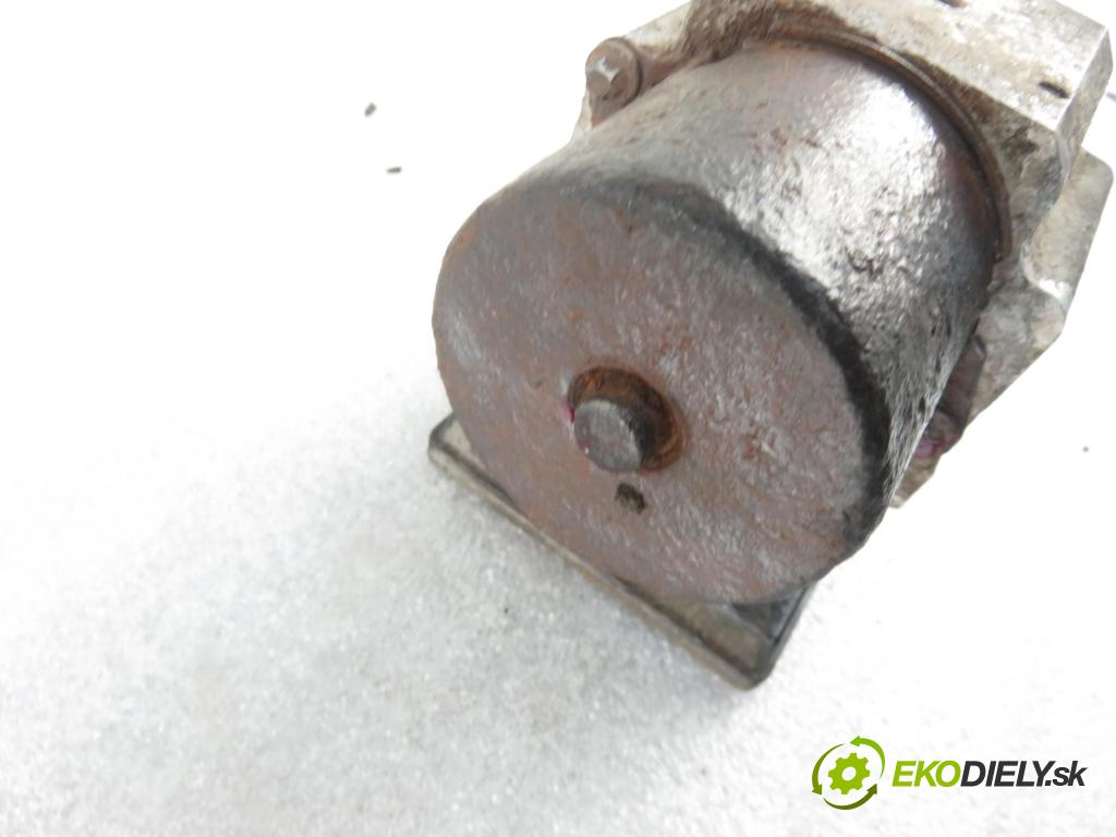 RENAULT TRAFIC II Autobus (JL) BUS 2004 74,00 1.9 dCI 100 (JL0C) - F9Q 760 1870,00 Pumpa ABS 13509005M ; 13664105 ; 54084684B (Pumpy ABS)