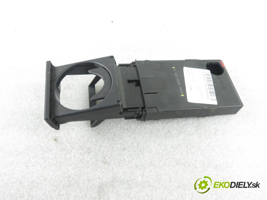 VW POLO (6N2) HB 2000 55,00 1.4 16V - AHW 1390,00 Držiak na nápoje 4B0885995 (Úchyty, držiaky na nápoje)