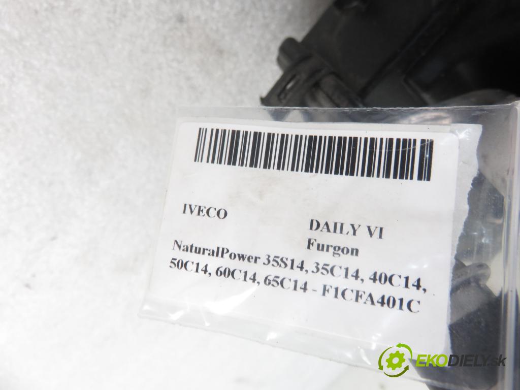 IVECO DAILY VI Furgon FURGON 2020 100,00 3.0 NaturalPower 136 - F1CFA401C 2998,00 topné těleso radiátor topení klimatizace 5S9020200 ; 5S9020100