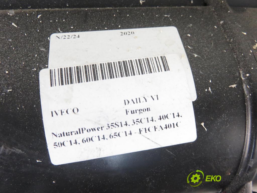 IVECO DAILY VI Furgon FURGON 2020 100,00 3.0 NaturalPower 136 - F1CFA401C 2998,00 topné těleso radiátor topení klimatizace 5S9020200 ; 5S9020100