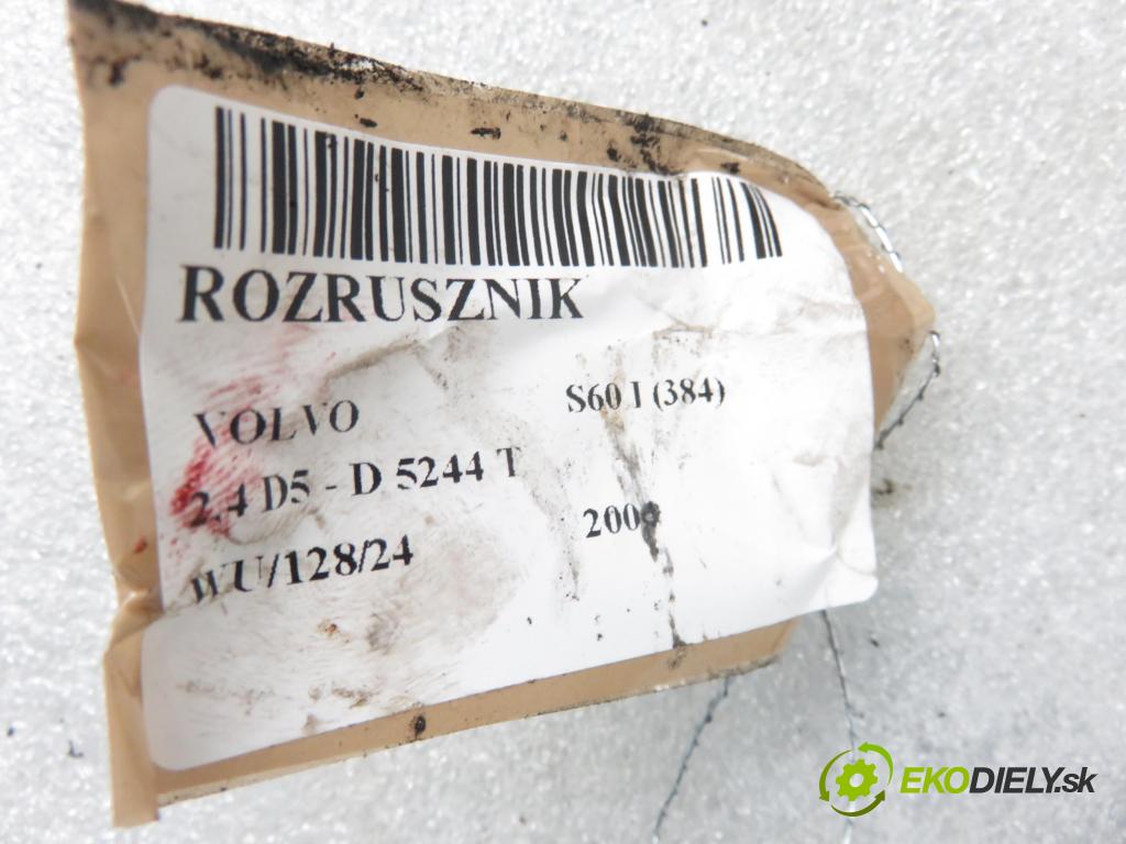 VOLVO S60 I (384) SEDAN 2004 120,00 2.4 D5 - D 5244 T 2401,00 Štartér 0001109252 (Štartéry)
