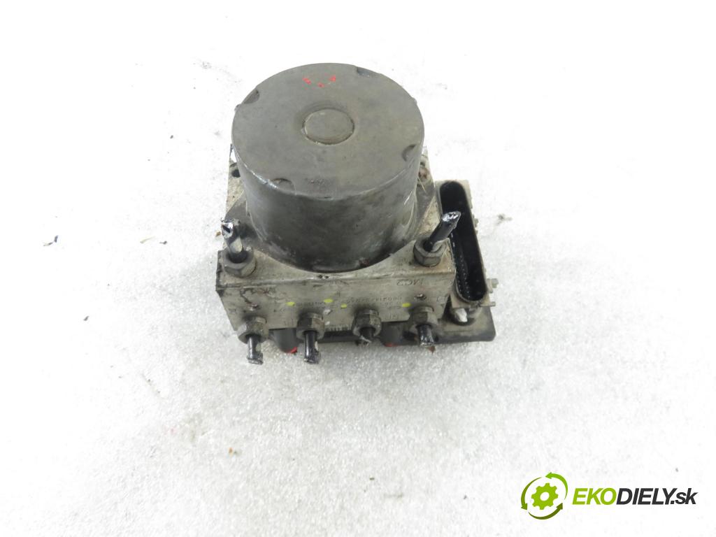 MITSUBISHI COLT VI (Z3_A, Z2_A) HB 2006 55,00 1.1 - 3A91 1124,00 Pumpa ABS 0265800403 ; 0265231502 ; MN116161 (Pumpy ABS)