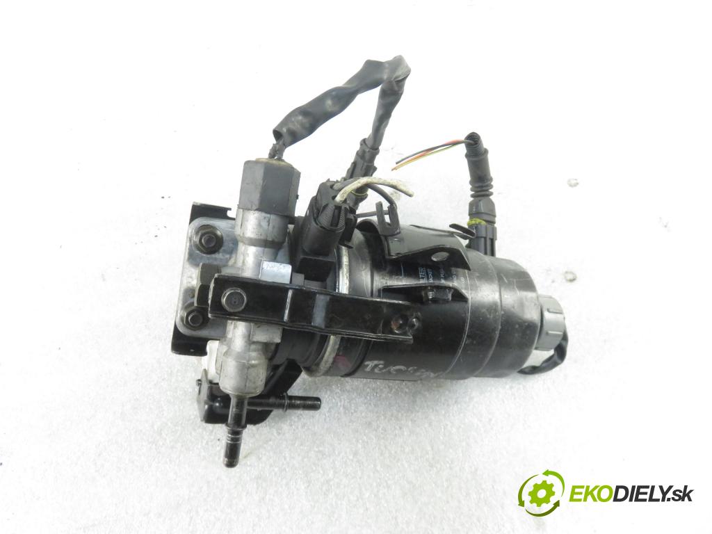 HYUNDAI TUCSON (JM) SUV 2007 103,00 2.0 CRDI Napęd na wszystkie koła - D4EA-F 1991,00 Obal filtra paliva  (Obaly filtrov paliva)