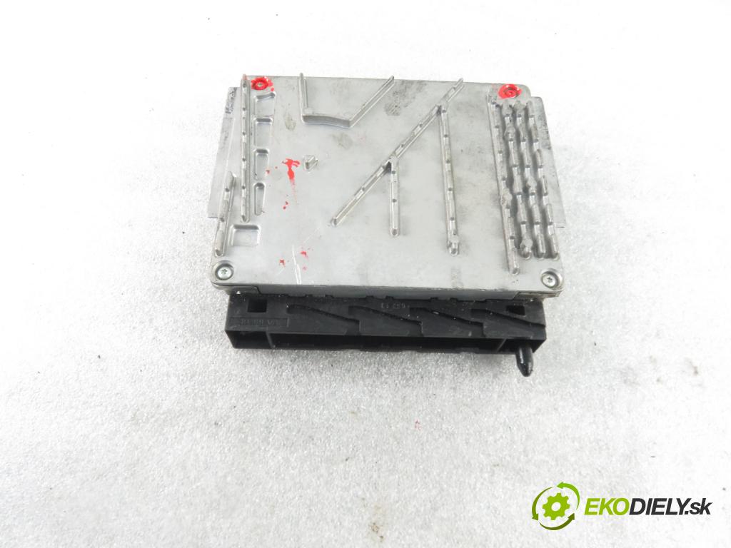 VOLVO S60 I (384) SEDAN 2004 120,00 2.4 D5 - D 5244 T 2401,00 Riadiaca jednotka Motor 0281011078 ; 30637733A