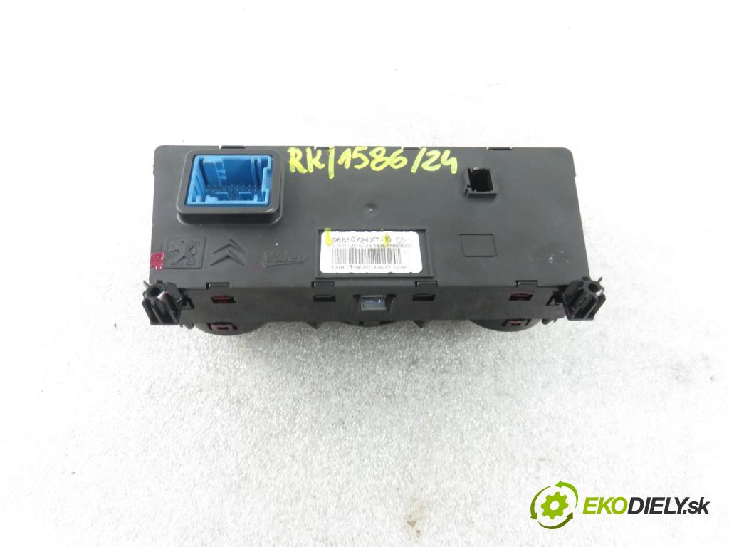 PEUGEOT 308 (4A_, 4C_) HB 2009 88,00 1.6 VTi 120 - 5FW (EP6) 1598,00 Panel kúrenia KLIMATRONIK 96850724XT