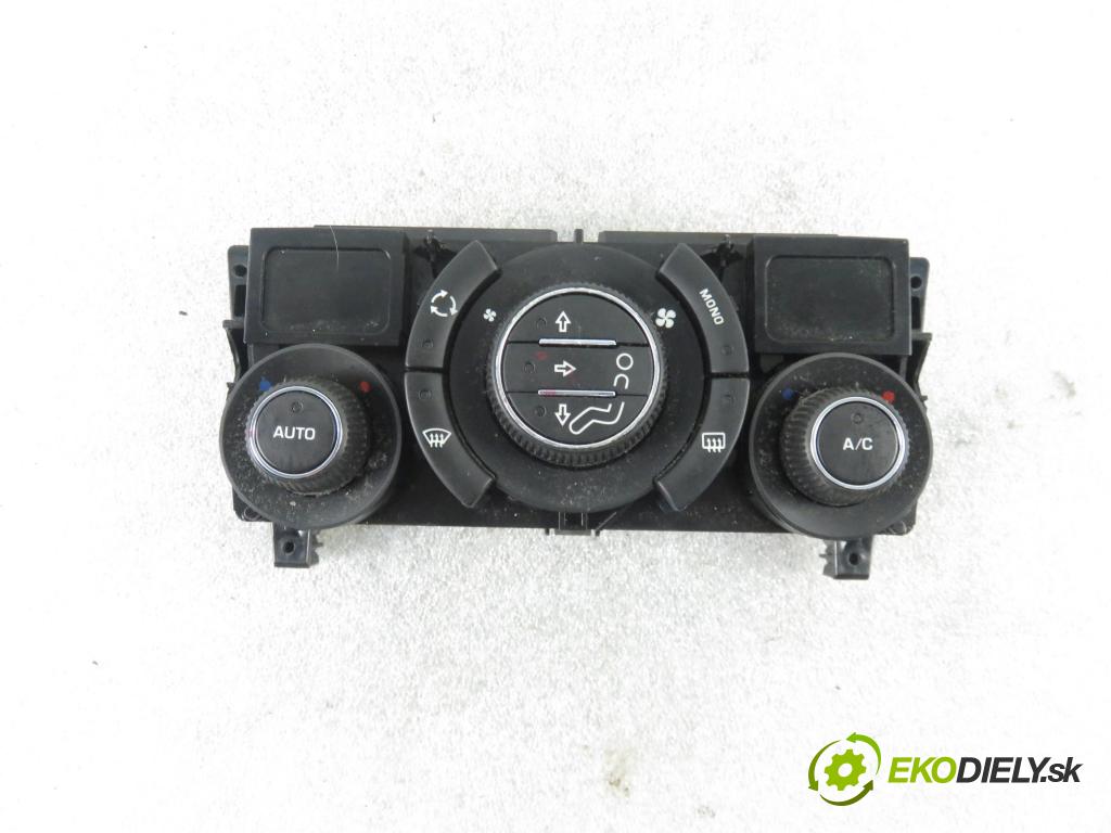 PEUGEOT 308 (4A_, 4C_) HB 2009 88,00 1.6 VTi 120 - 5FW (EP6) 1598,00 Panel kúrenia KLIMATRONIK 96850724XT