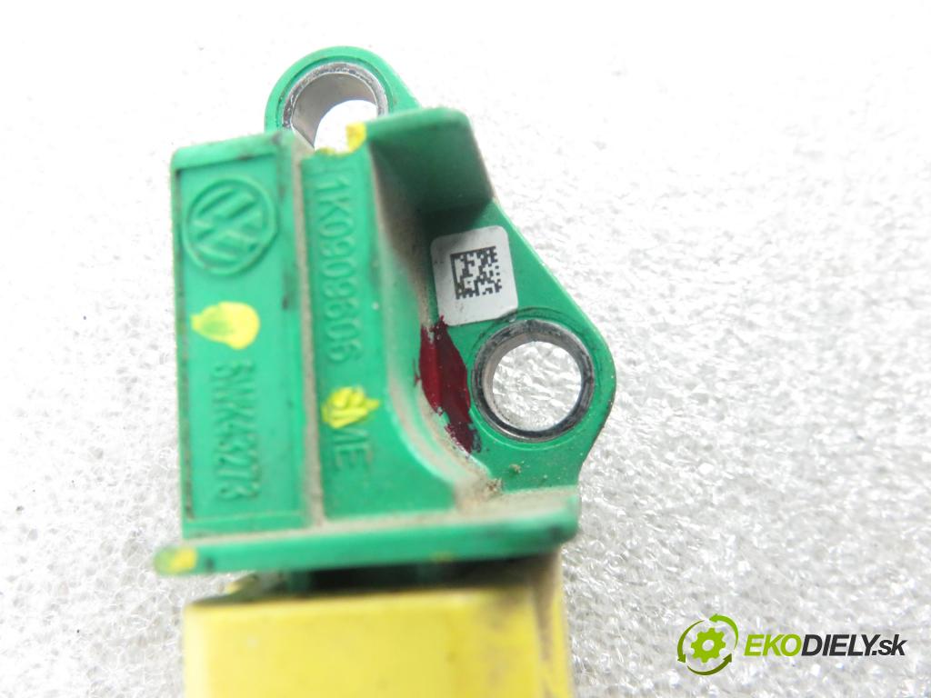 SEAT TOLEDO III (5P2) MINIVAN 2005 103,00 2.0 TDI 16V - BKD 1968,00 Snímač nárazu 5WK43273 ; 1K0909606 (Snímače nárazu)