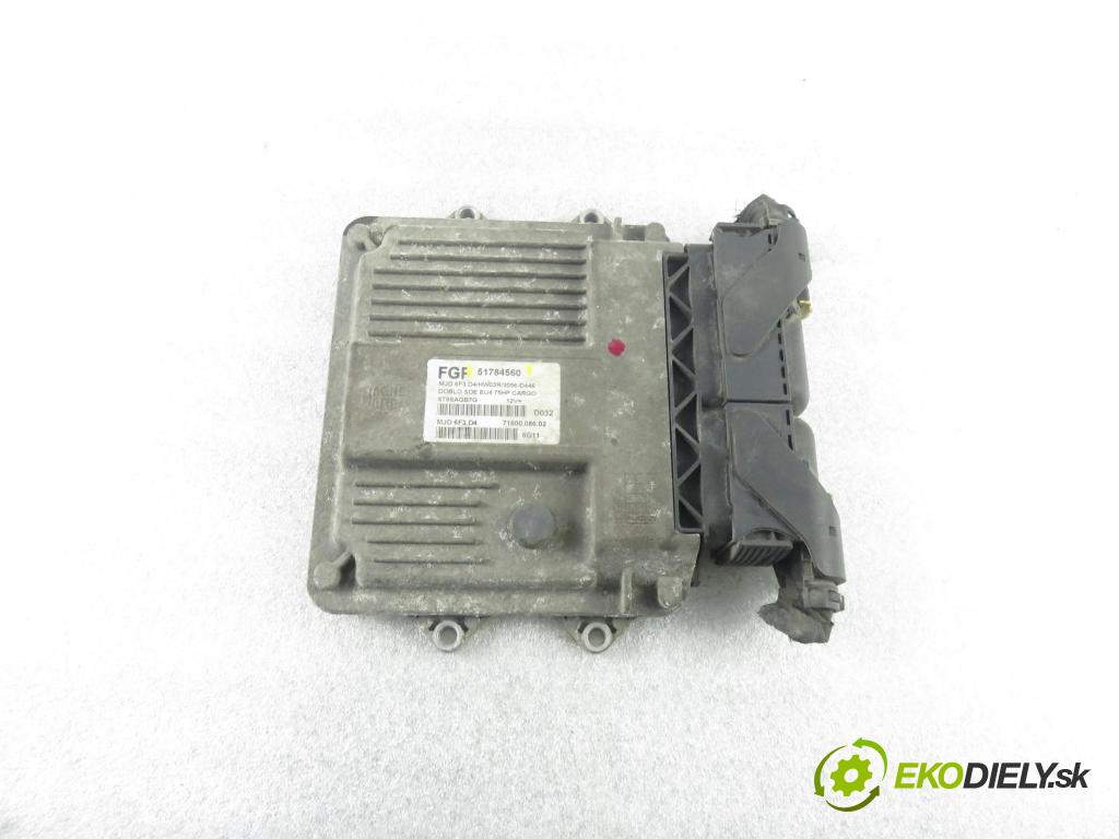 FIAT DOBLO Cargo (223_) FURGON 2005 55,00 1.3 D Multijet - 199 A2.000 1248,00 řídící jednotka motora 51784560