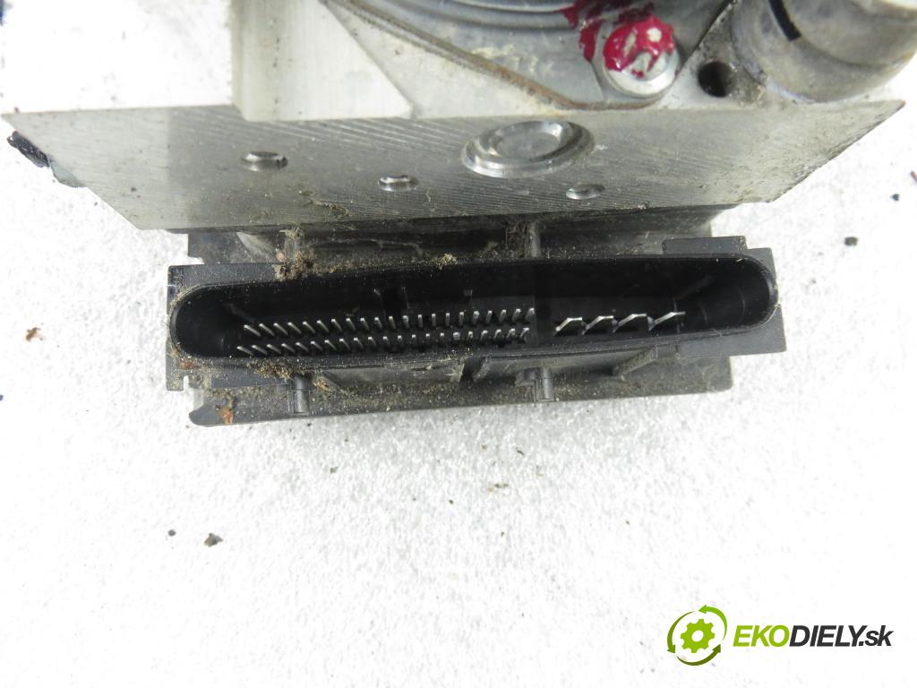 MAZDA CX-7 (ER) SUV 2011 127,00 2.2 MZR-CD 173 AWD - R2AA 2184,00 Pumpa ABS 0265951191 ; EH46437A0 ; 0265235622 (Pumpy ABS)