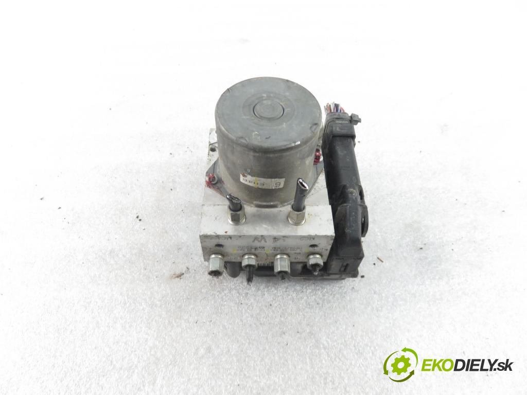 MAZDA CX-7 (ER) SUV 2011 127,00 2.2 MZR-CD 173 AWD - R2AA 2184,00 Pumpa ABS 0265951191 ; EH46437A0 ; 0265235622 (Pumpy ABS)