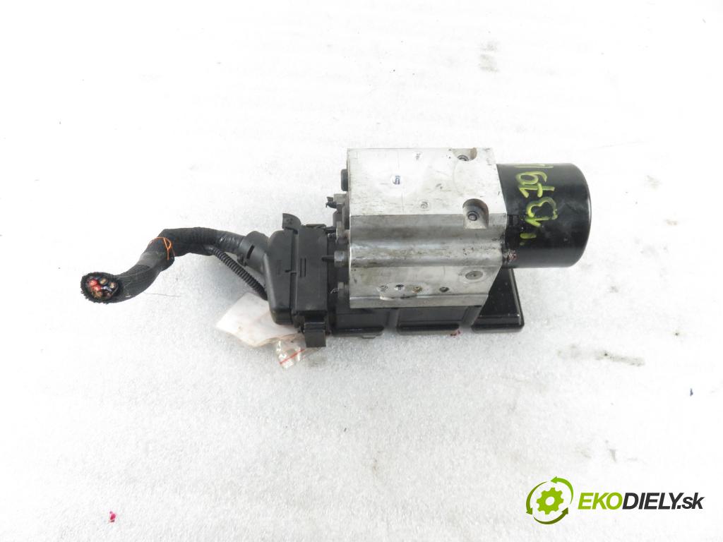 ALFA ROMEO 159 Sportwagon (939_) KOMBI 2007 110,00 1.9 JTDM 16V - 939 A2.000 1910,00 Pumpa ABS 15314011 ; 51804856 (Pumpy ABS)