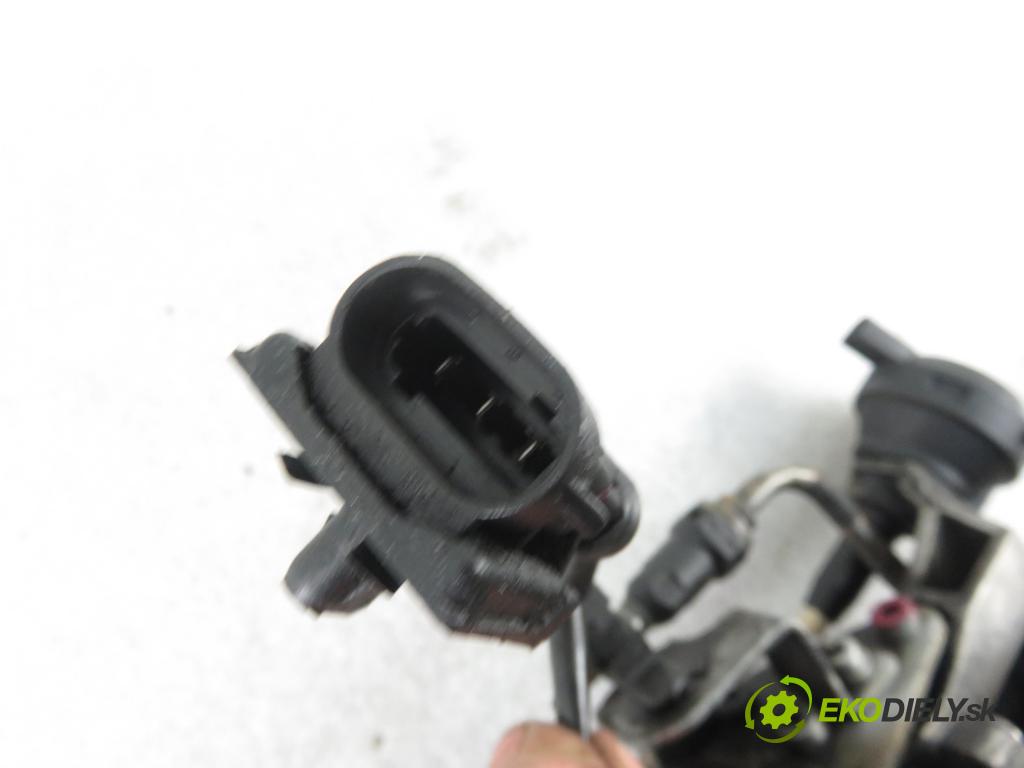 RENAULT MASTER II Skrzynia (FD) FURGON 1998 59,00 2.5 D - S8U 770 2499,00 Pumpa vstrekovacia 0460404097 (Vstrekovacie čerpadlá)