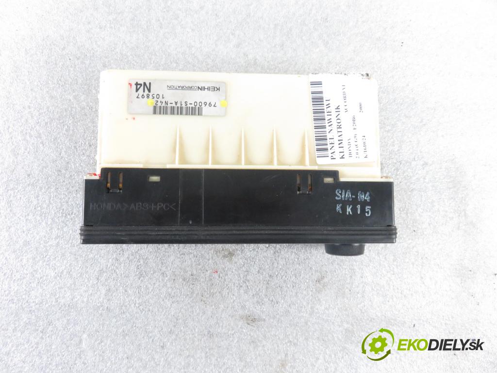 HONDA ACCORD VI (CK, CG, CH, CF8) SEDAN 2000 108,00 2.0 VTEC 147 - F20B6 1997,00 Panel kúrenia KLIMATRONIK 79600S1AN42