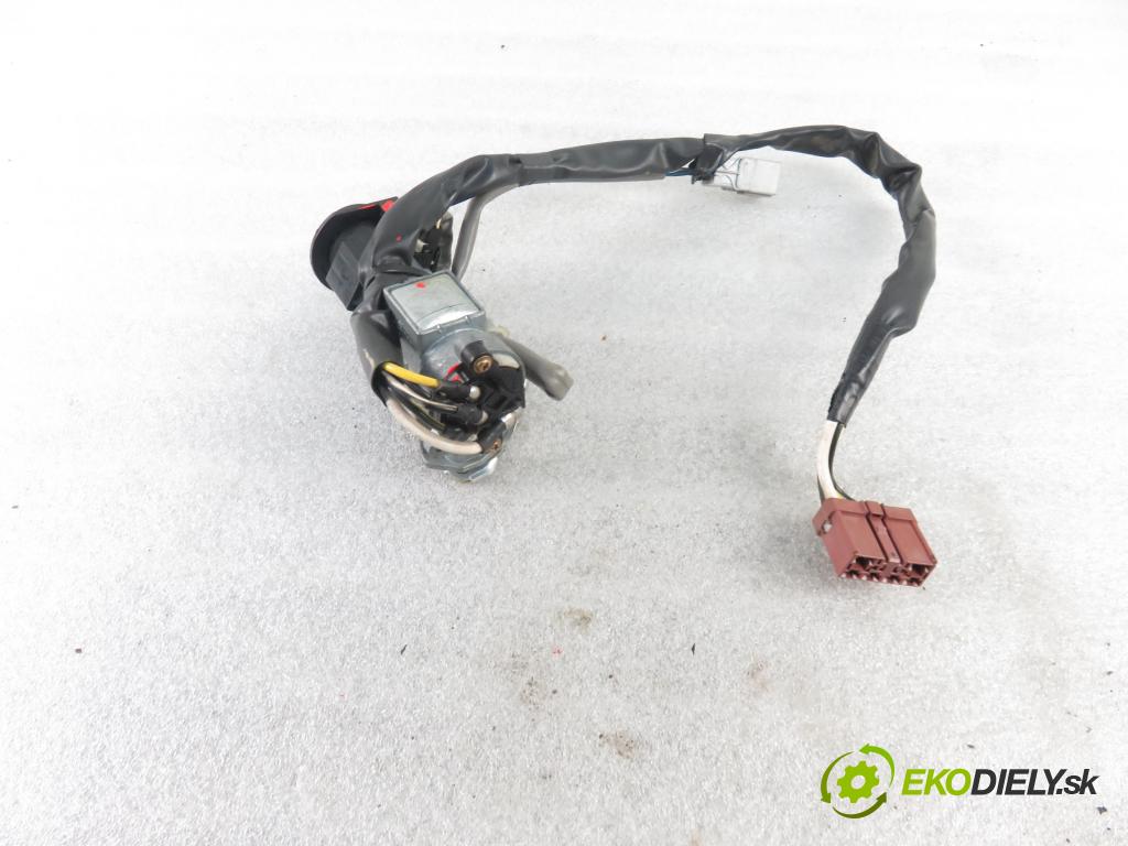 HONDA ACCORD VI (CK, CG, CH, CF8) SEDAN 2000 108,00 2.0 VTEC 147 - F20B6 1997,00 spinačka  (Spínacie skrinky a kľúče)