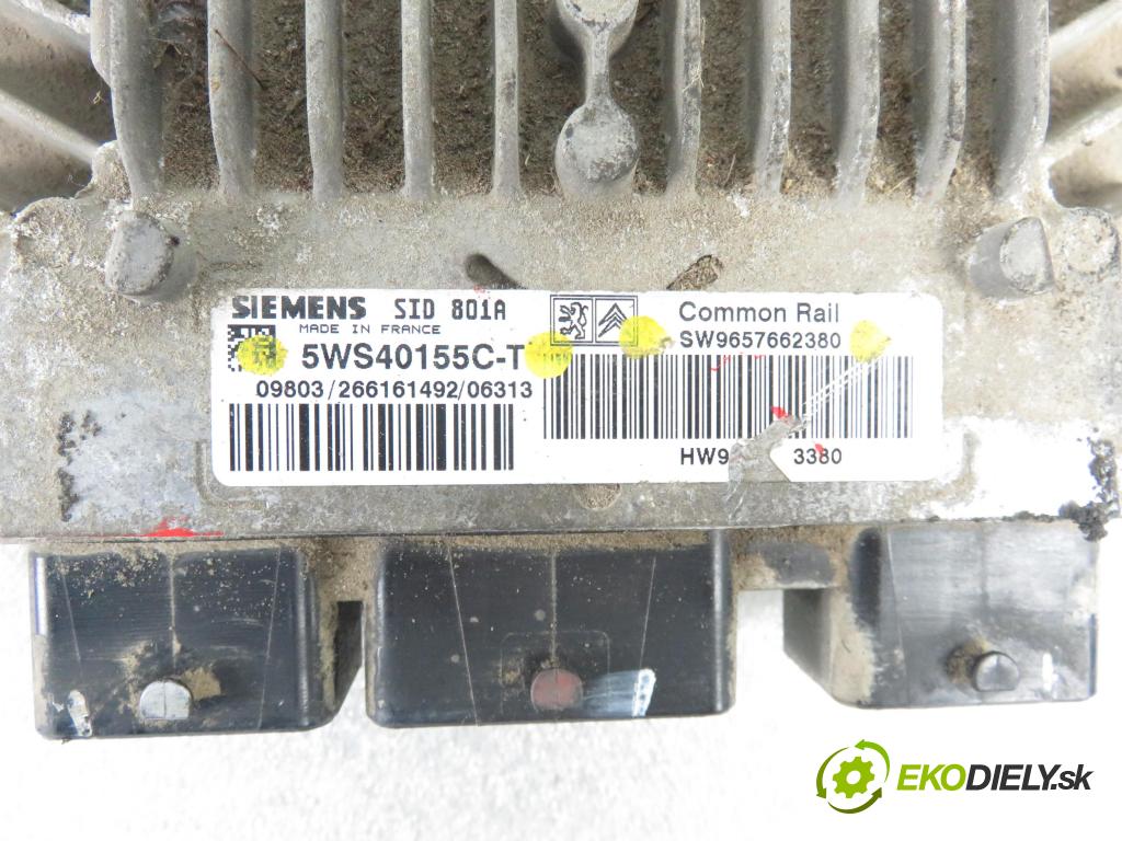 PEUGEOT PARTNER Skrzynia (5_, G_) FURGON 2006 66,00 2.0 HDi - RHY (DW10TD) 1997,00 řídící jednotka motora 9657662380 ; 5WS40155CT