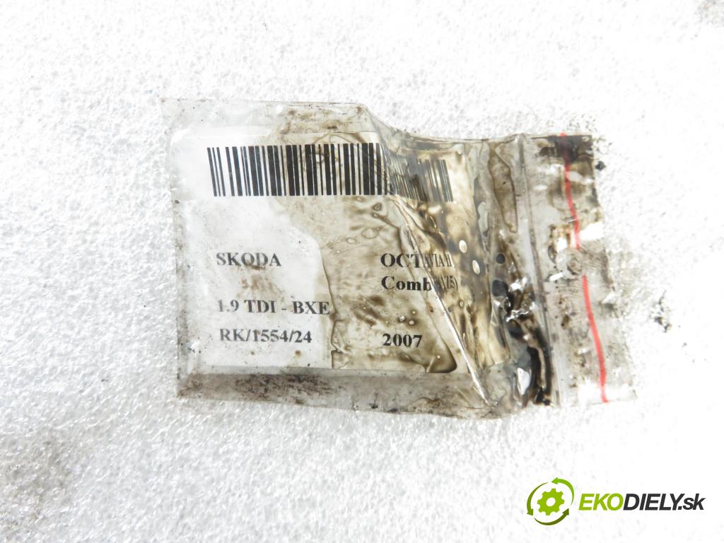 SKODA OCTAVIA II Combi (1Z5) KOMBI 2007 77,00 1.9 TDI - BXE 1896,00 vstříkovač 038130073AG ; 414720215 (Vstřikovače)