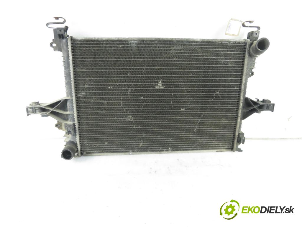 VOLVO S60 I (384) SEDAN 2004 120,00 2.4 D5 - D 5244 T 2401,00 chladič vody