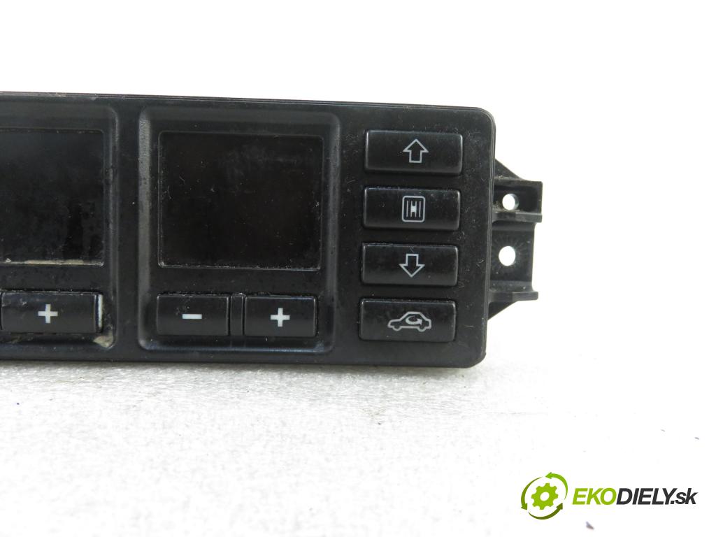 AUDI A4 (8D2, B5) SEDAN 1998 66,00 1.9 TDI - AHU 1896,00 Panel kúrenia KLIMATRONIK 8L0820043D ; 5HB00760804