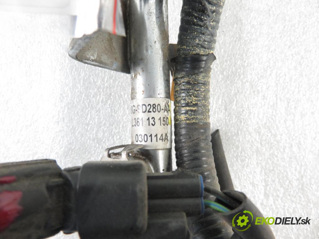 FORD MONDEO III (B5Y) LIFTBACK 2003 107,00 2.0 16V - CJBB 1999,00 Lišta vstrekovacia 4M8G9D280AA ; 0280156154 ; L36113150 (Vstrekovacie lišty)