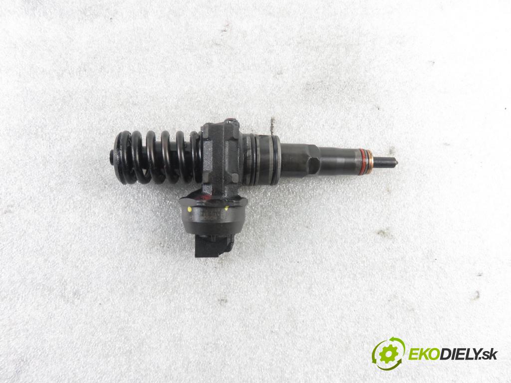 VW PASSAT B6 Variant (3C5) KOMBI 2005 77,00 1.9 TDI - BKC 1896,00 Vstrekovač 038130073AG ; 0414720215 (Vstrekovače)