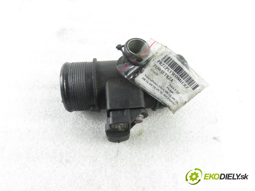 IVECO DAILY VI Furgon FURGON 2020 100,00 3.0 NaturalPower 136 - F1CFA401C 2998,00 váha vzduchu vzduchu 504208311 ; 0261230042