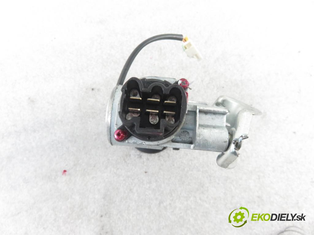 NISSAN NOTE (E11, NE11) MINIVAN 2011 65,00 1.4 - CR14DE 1386,00 spinačka N0502823 ; 28590AX600 ; 5WK46550 (Spínacie skrinky a kľúče)