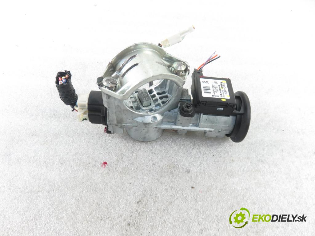 NISSAN NOTE (E11, NE11) MINIVAN 2011 65,00 1.4 - CR14DE 1386,00 spinačka N0502823 ; 28590AX600 ; 5WK46550 (Spínacie skrinky a kľúče)