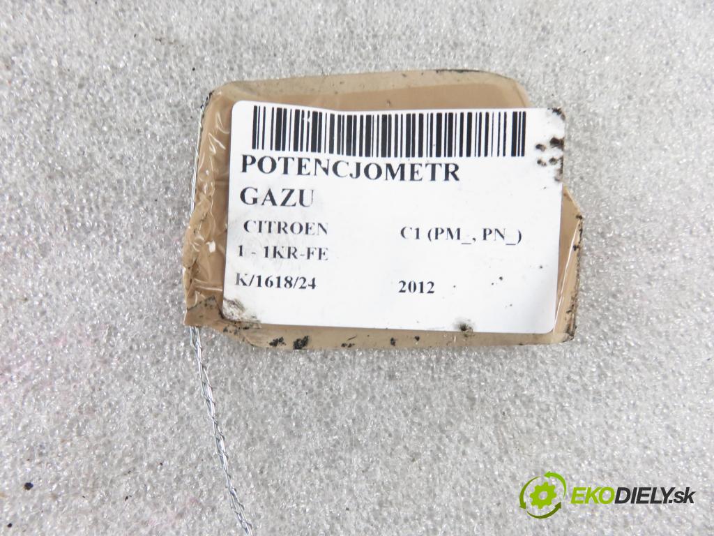 CITROEN C1 (PM_, PN_) HB 2012 50,00 1.0 12V R3 68 - 1KR-FE 998,00 Potenciometer plynu 781100H031 (Pedále)