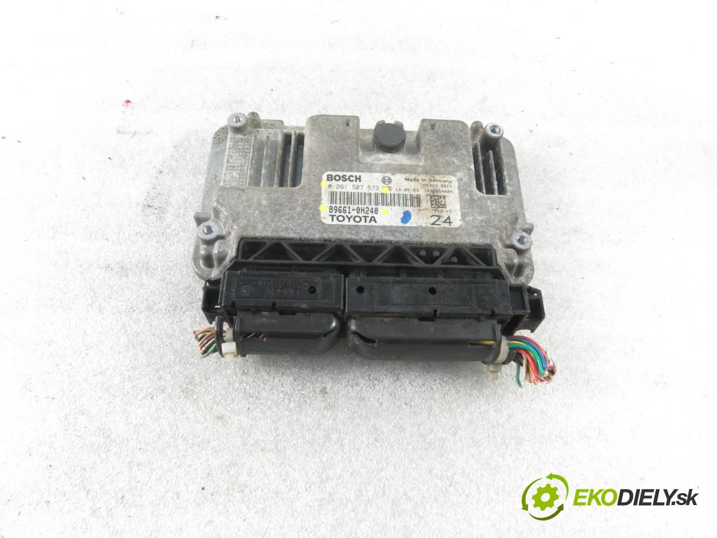 CITROEN C1 (PM_, PN_) HB 2012 50,00 1.0 12V R3 68 - 1KR-FE 998,00 řídící jednotka motora 0261S07573 ; 896610H240
