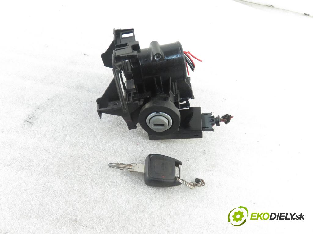 OPEL ASTRA G Кabriolet (F67) CABRIO 2003 76,00 1.6 103 - Z 16 XEP 1598,00 spinačka 90589389 ; 24445098 ; 5WK4763 (Spínacie skrinky a kľúče)