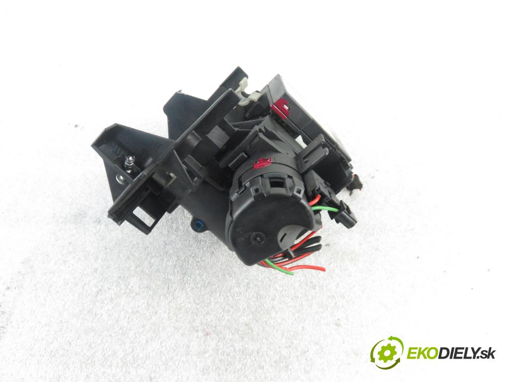 OPEL ASTRA G Кabriolet (F67) CABRIO 2003 76,00 1.6 103 - Z 16 XEP 1598,00 spinačka 90589389 ; 24445098 ; 5WK4763 (Spínacie skrinky a kľúče)