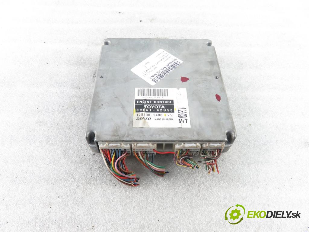 TOYOTA RAV 4 II (_A2_) SUV 2003 85,00 2.0 D-4D 4WD 116 - 1CD-FTV 1995,00 řídící jednotka motora 8966142B50 ; 1758005480