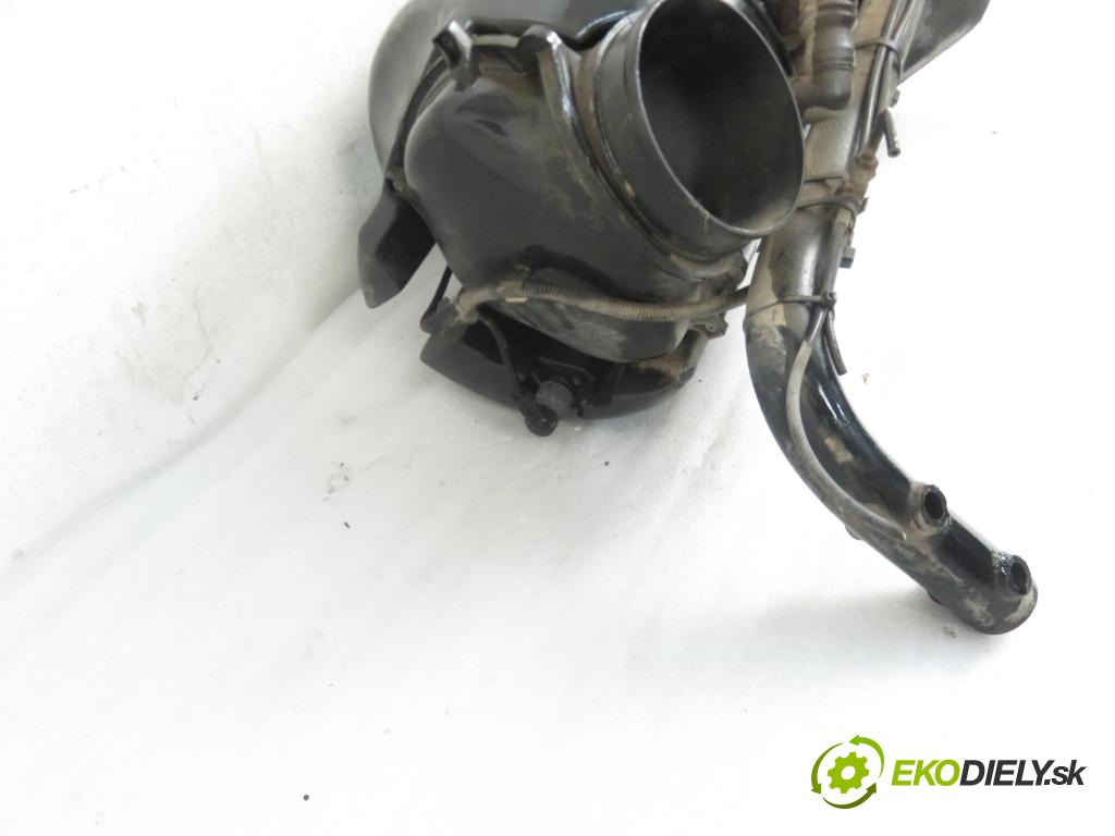 MAN TGX I CIĄGNIK SIODŁOWY 2014 353,00 18.480 - D 2676 LF 25 12419,00 Obal filtra vzduchu 81084050021 (Obaly filtrov vzduchu)