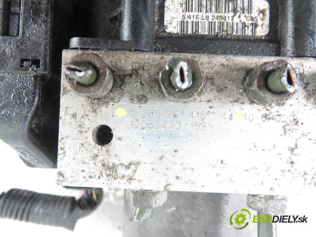 CITROEN C1 (PM_, PN_) HB 2012 50,00 1.0 12V R3 68 - 1KR-FE 998,00 Pumpa ABS 0265951530 ; 0265251415 (Pumpy ABS)
