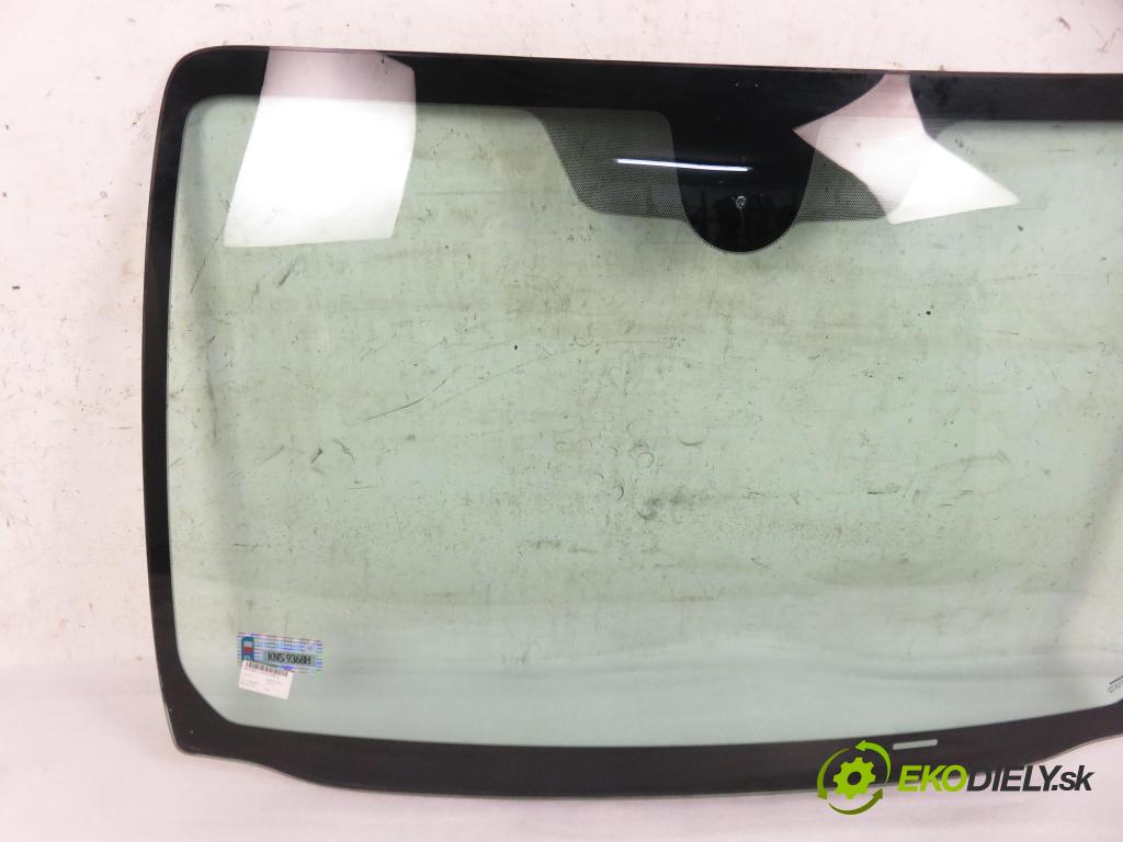 NISSAN NOTE (E11, NE11) MINIVAN 2011 65,00 1.4 - CR14DE 1386,00 Okno čelná