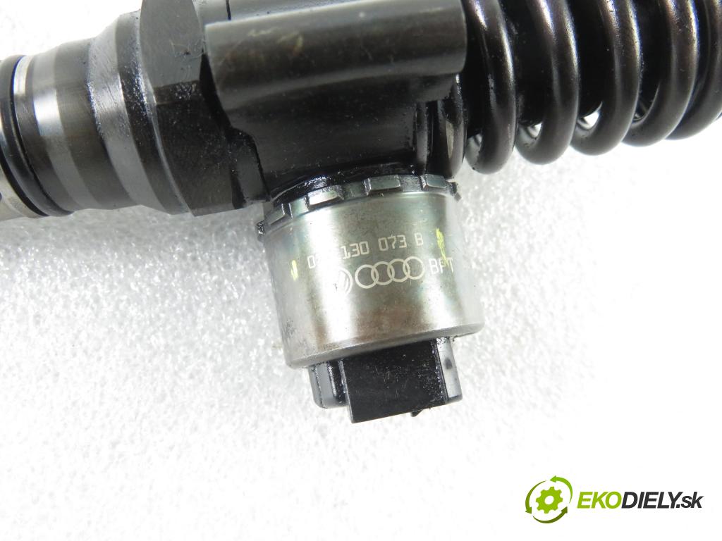 VW TOURAN (1T1, 1T2) MINIVAN 2004 100,00 2.0 TDI PD 16V 136 - AZV 1968,00 Vstrekovač 03G130073B ; 0414720403 (Vstrekovače)