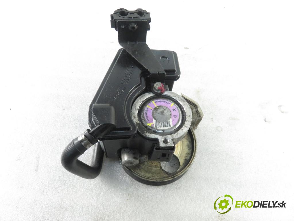 PEUGEOT 206 SW (2E/K) KOMBI 2003 65,00 1.4 16V - KFU (ET3J4) 1360,00 Pumpa servočerpadlo 9636868880 ; 26079836QN (Servočerpadlá, pumpy riadenia)