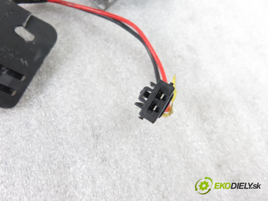 PEUGEOT 307 (3A/C) HB 2002 66,00 2.0 HDi 90 - RHY (DW10TD) 1997,00 spinačka 36353100 (Spínacie skrinky a kľúče)