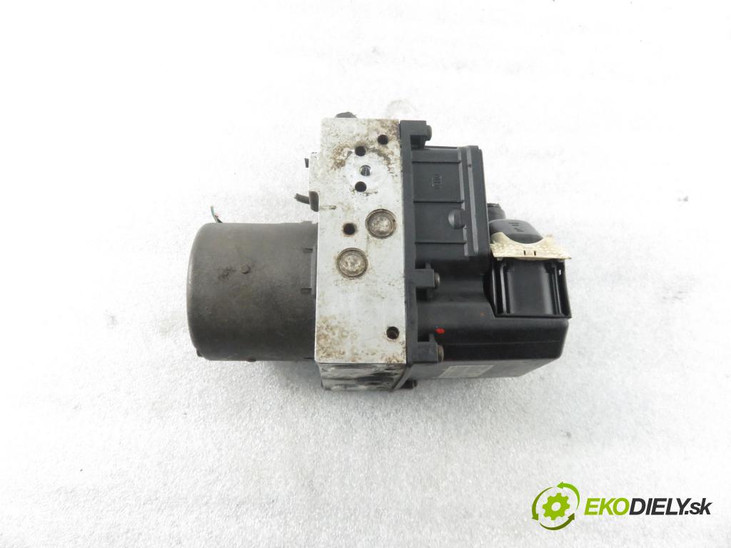 FORD MONDEO III (B5Y) LIFTBACK 2003 107,00 2.0 16V - CJBB 1999,00 Pumpa ABS 0265950076 ; 0265225154 ; 3S712C405AB (Pumpy ABS)
