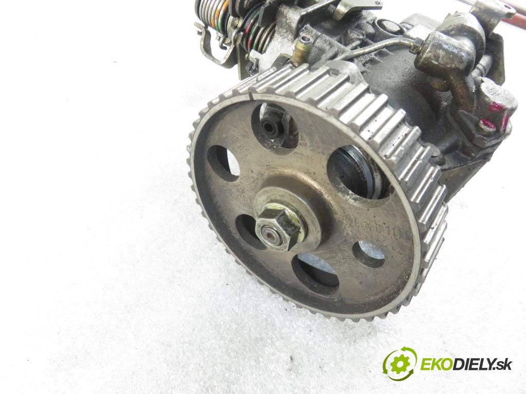 VW TRANSPORTER IV Skrzynia (70XA) FURGON 1998 50,00 1.9 TD 68 - ABL 1896,00 Pumpa vstrekovacia 028130107R (Vstrekovacie čerpadlá)