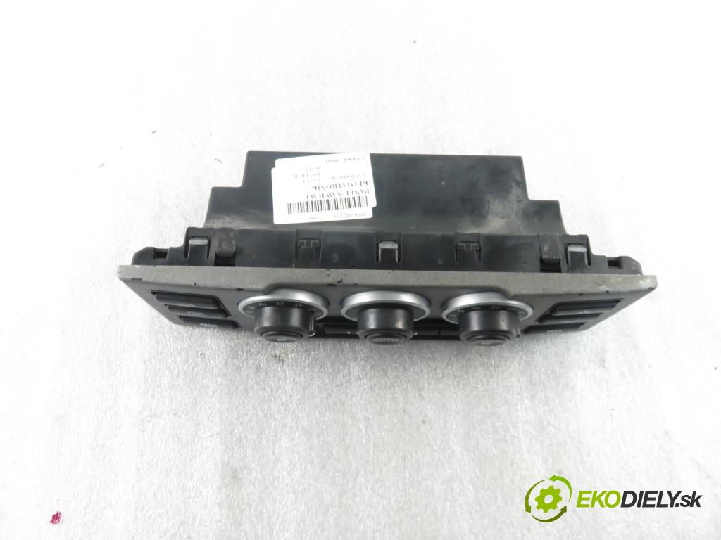 LAND ROVER RANGE ROVER III (L322) SUV 2006 130,00 3.0 D 4x4 - 306D1 2926,00 Panel kúrenia KLIMATIZACE: JFC000374PUY