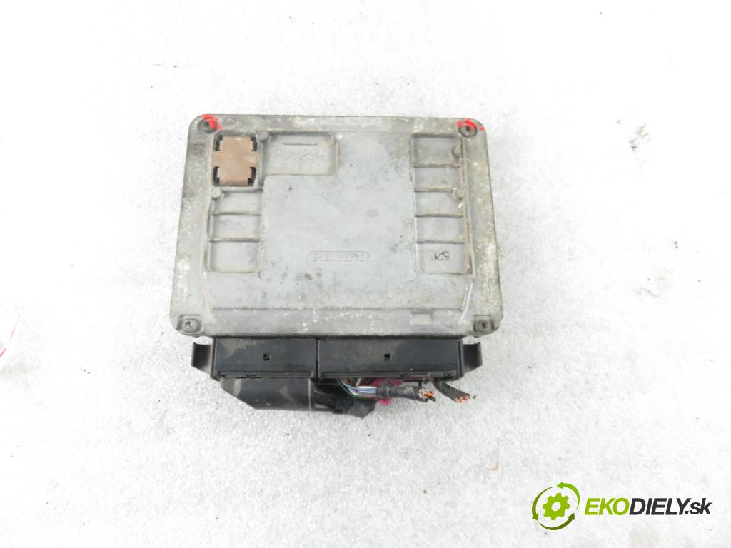 SKODA FABIA I (6Y2) HB 2002 44,00 1.4 MPi 60 - AZE 1397,00 Riadiaca jednotka Motor 047906033J ; 5WP4018112