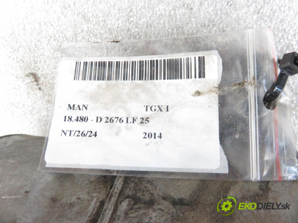 MAN TGX I CIĄGNIK SIODŁOWY 2014 353,00 18.480 - D 2676 LF 25 12419,00 Obal filtra paliva 51125017312 (Obaly filtrov paliva)