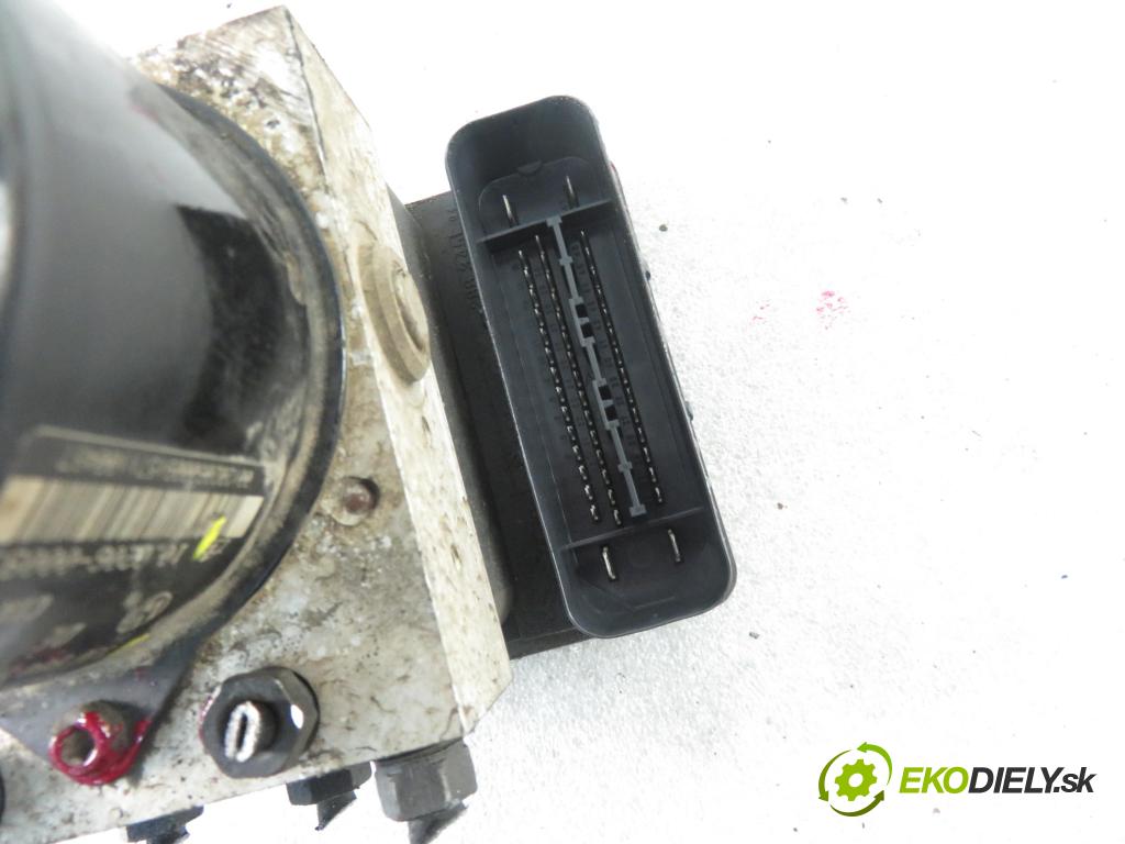 AUDI A3 (8L1) HB 2001 92,00 1.8 - APG 1781,00 Pumpa ABS 1C0907379E ; 10096003133 ; 1J0614517E (Pumpy ABS)