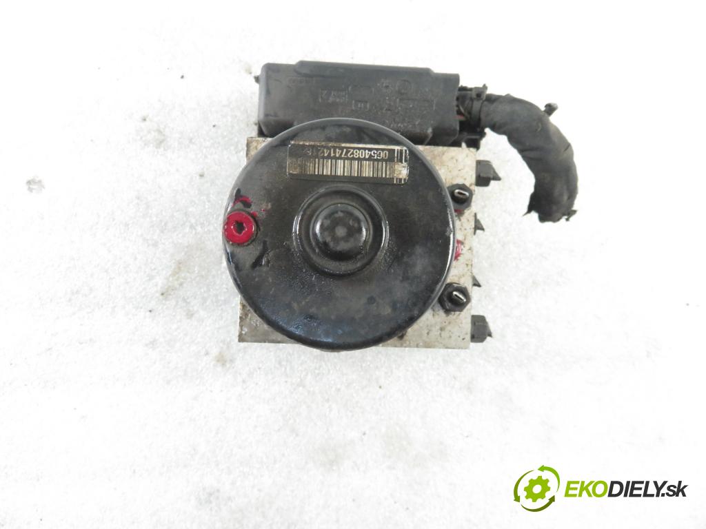 AUDI A3 (8L1) HB 2001 92,00 1.8 - APG 1781,00 Pumpa ABS 1C0907379E ; 10096003133 ; 1J0614517E (Pumpy ABS)