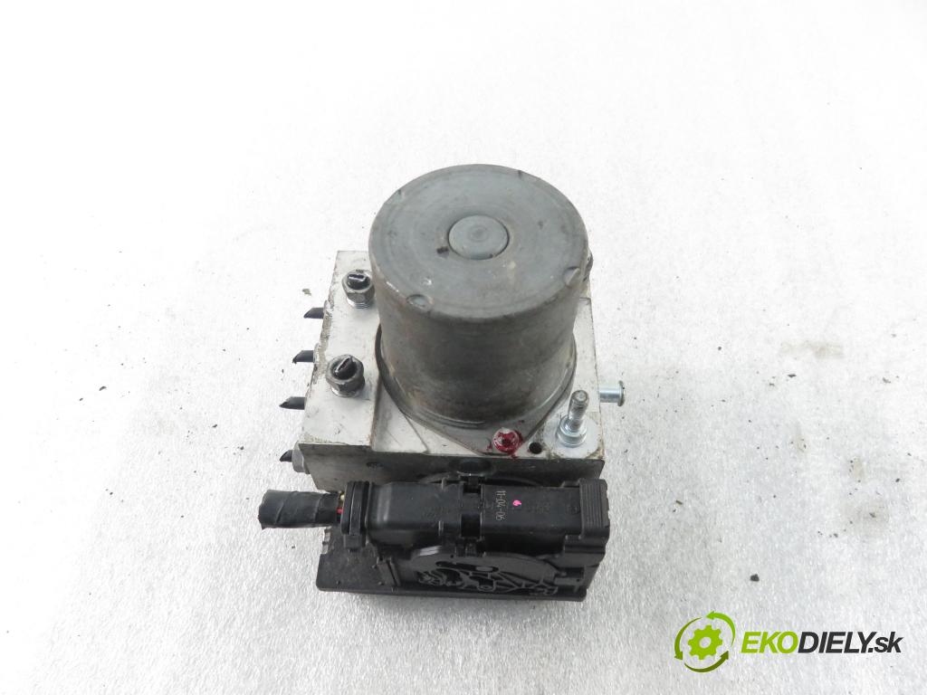 NISSAN NOTE (E11, NE11) MINIVAN 2011 65,00 1.4 - CR14DE 1386,00 Pumpa ABS 0265950494 ; 476601U600 ; 0265235043 (Pumpy ABS)