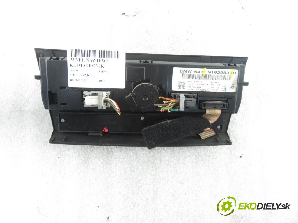 BMW 3 (E90) SEDAN 2007 105,00 318 d 143 - N47 D20 A 1995,00 Panel kúrenia KLIMATRONIK 9162983