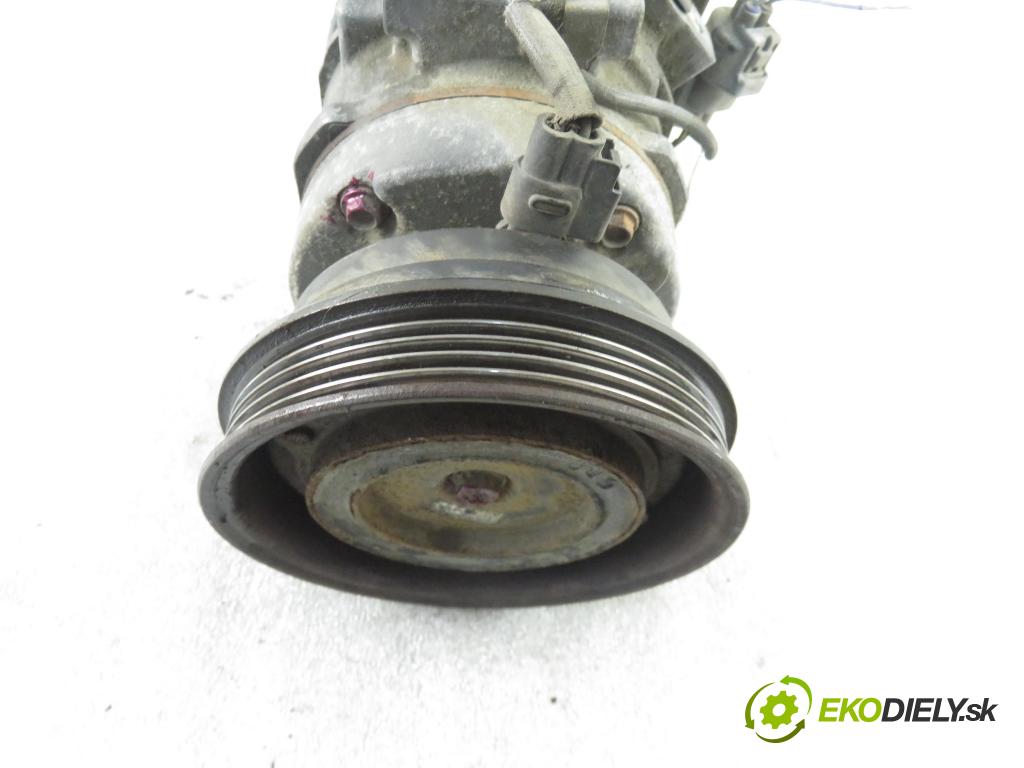 TOYOTA RAV 4 II (_A2_) SUV 2003 85,00 2.0 D-4D 4WD 116 - 1CD-FTV 1995,00 KOMPRESOR: klimatizace 4472204302 (Kompresory)