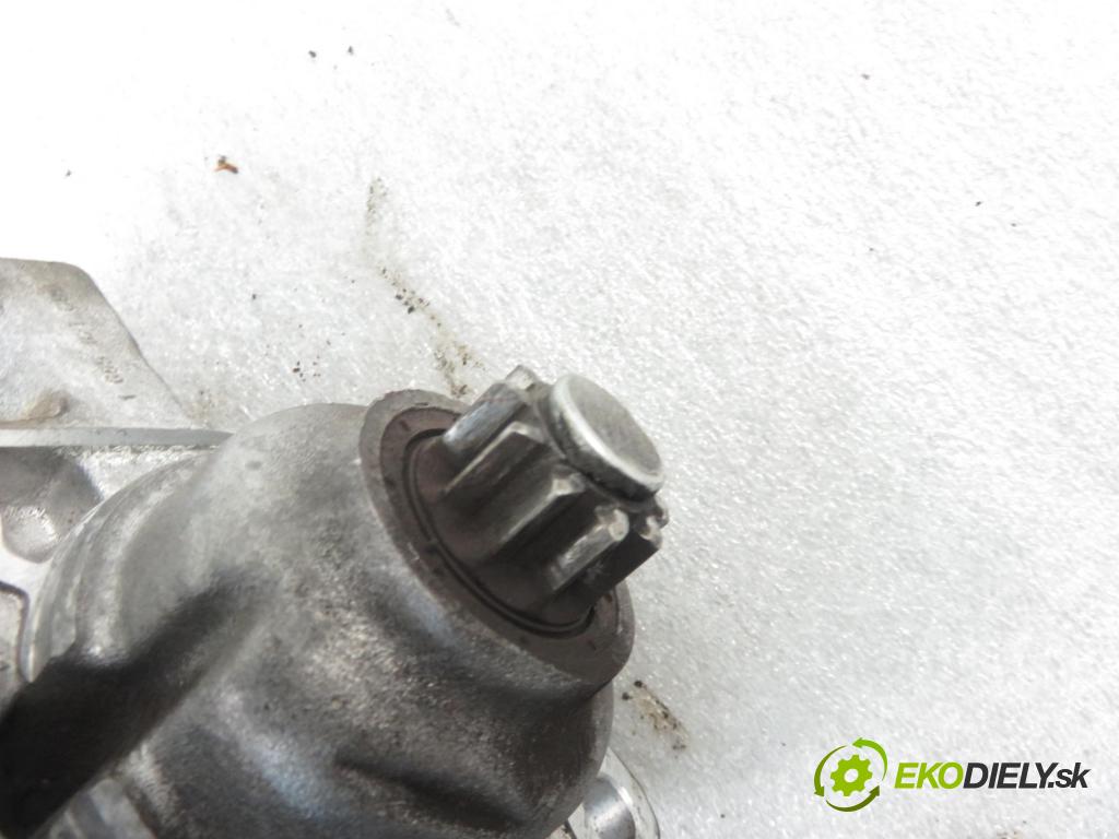 AUDI A3 (8L1) HB 2001 92,00 1.8 - APG 1781,00 Štartér  (Štartér)