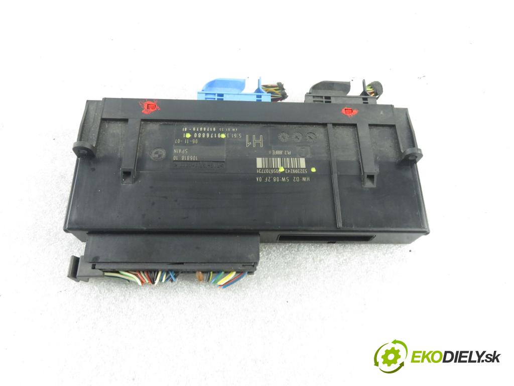 BMW 3 (E90) SEDAN 2007 105,00 318 d 143 - N47 D20 A 1995,00 MODUL komfortu 532399243 ; 9176880